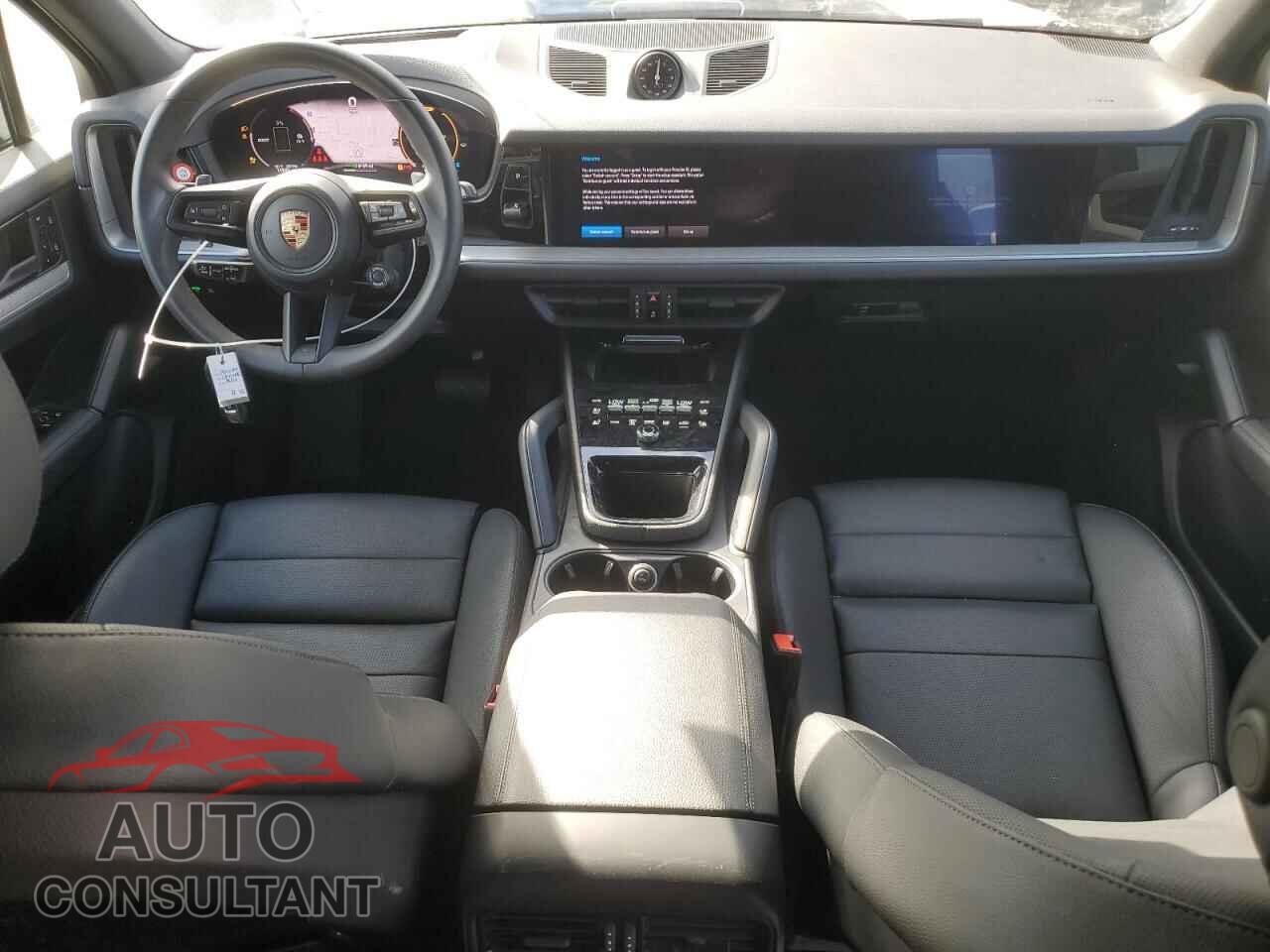 PORSCHE CAYENNE 2024 - WP1AE2AY2RDA29977