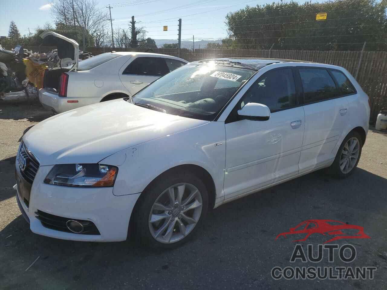 AUDI A3 2012 - WAUBEAFM9CA084003