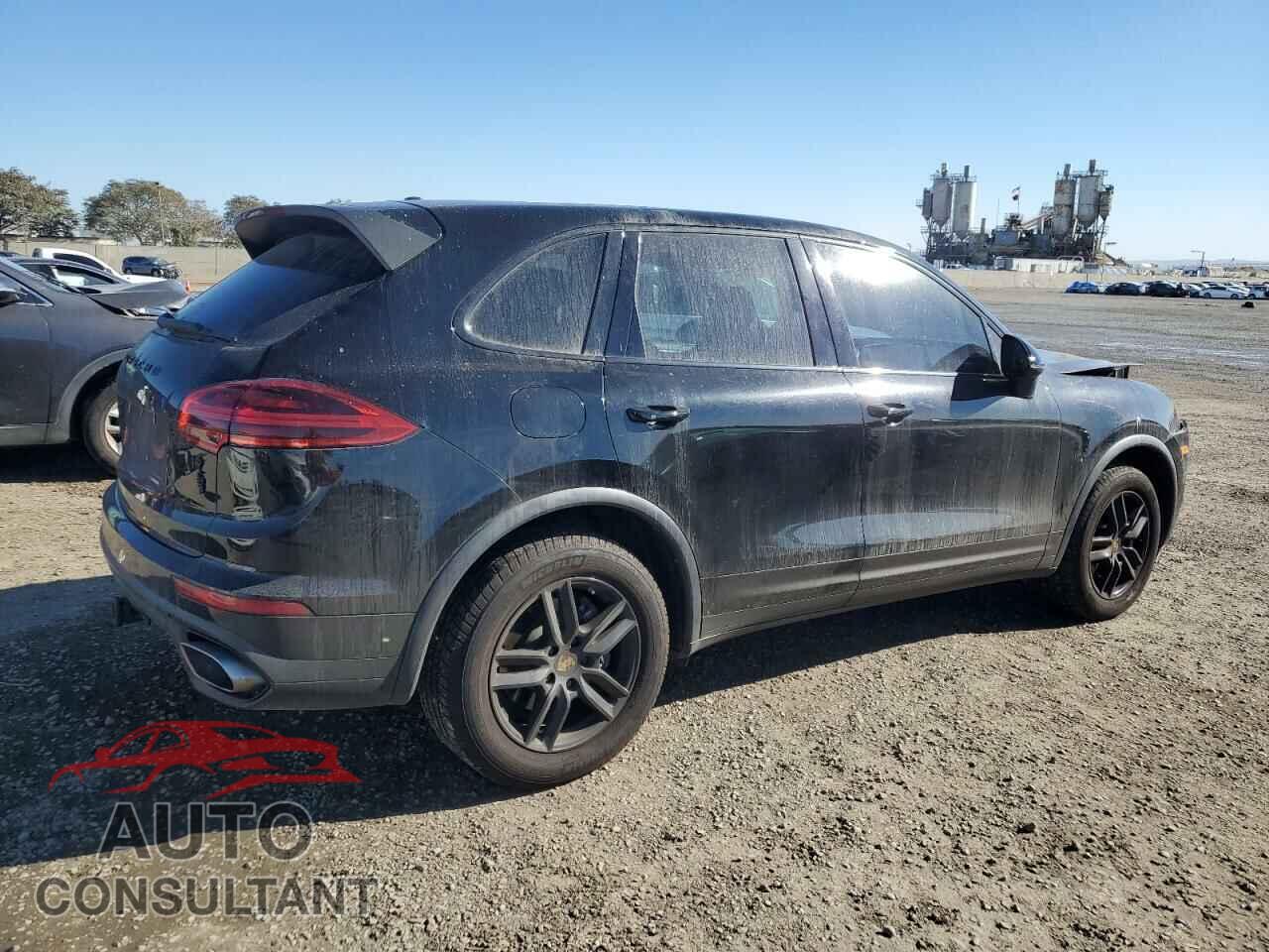PORSCHE CAYENNE 2015 - WP1AF2A27FLA37552