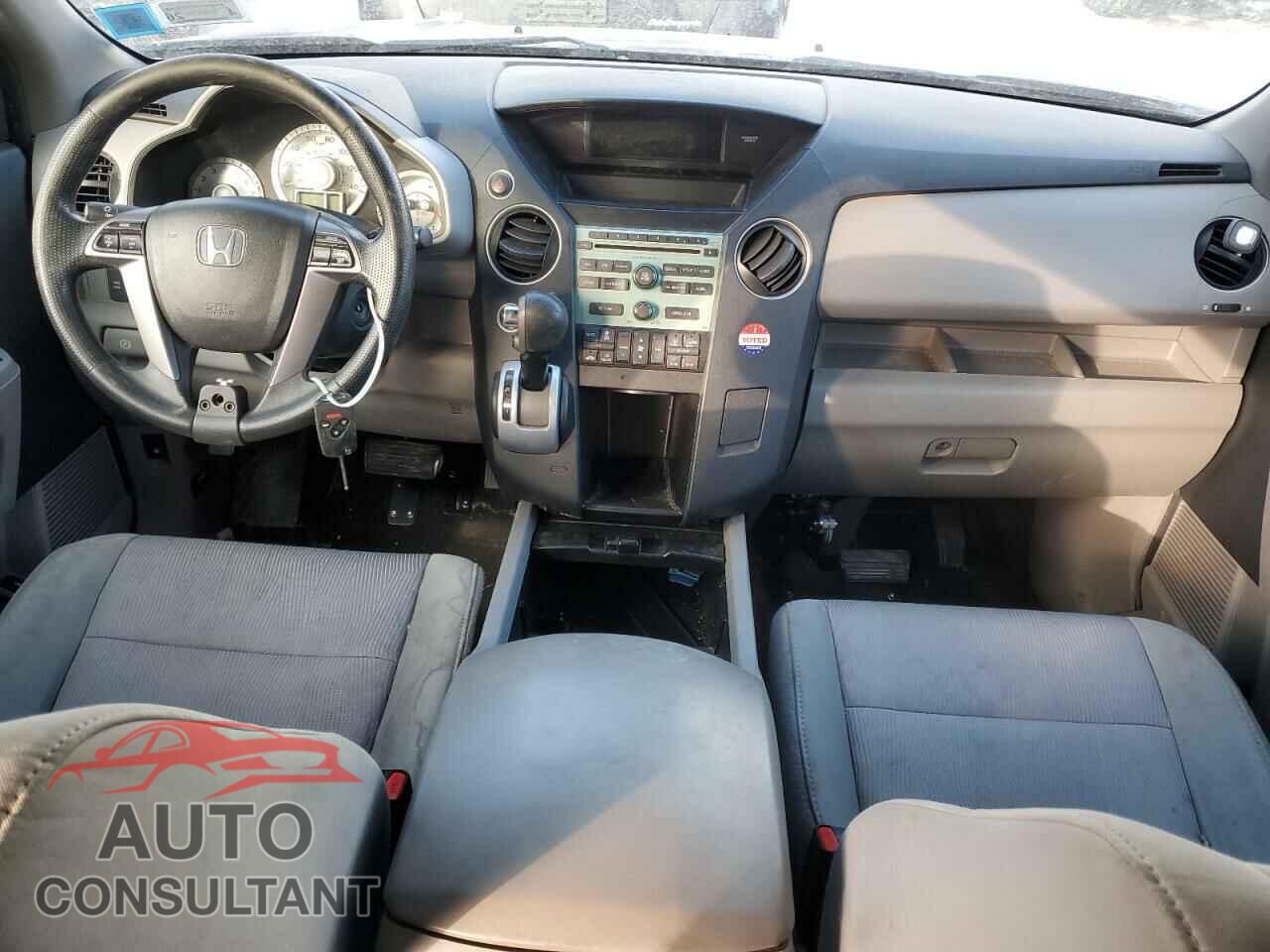HONDA PILOT 2011 - 5FNYF4H44BB089723