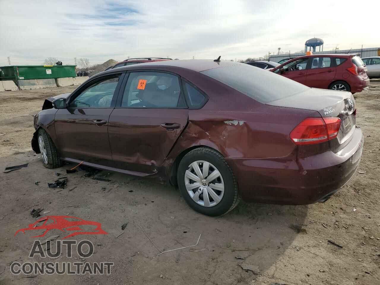 VOLKSWAGEN PASSAT 2013 - 1VWAP7A31DC032152
