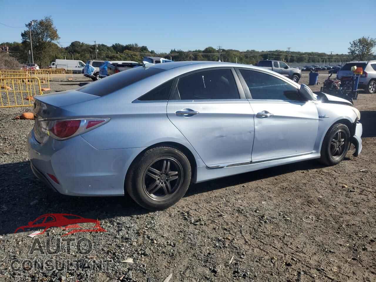 HYUNDAI SONATA 2013 - KMHEC4A47DA076543