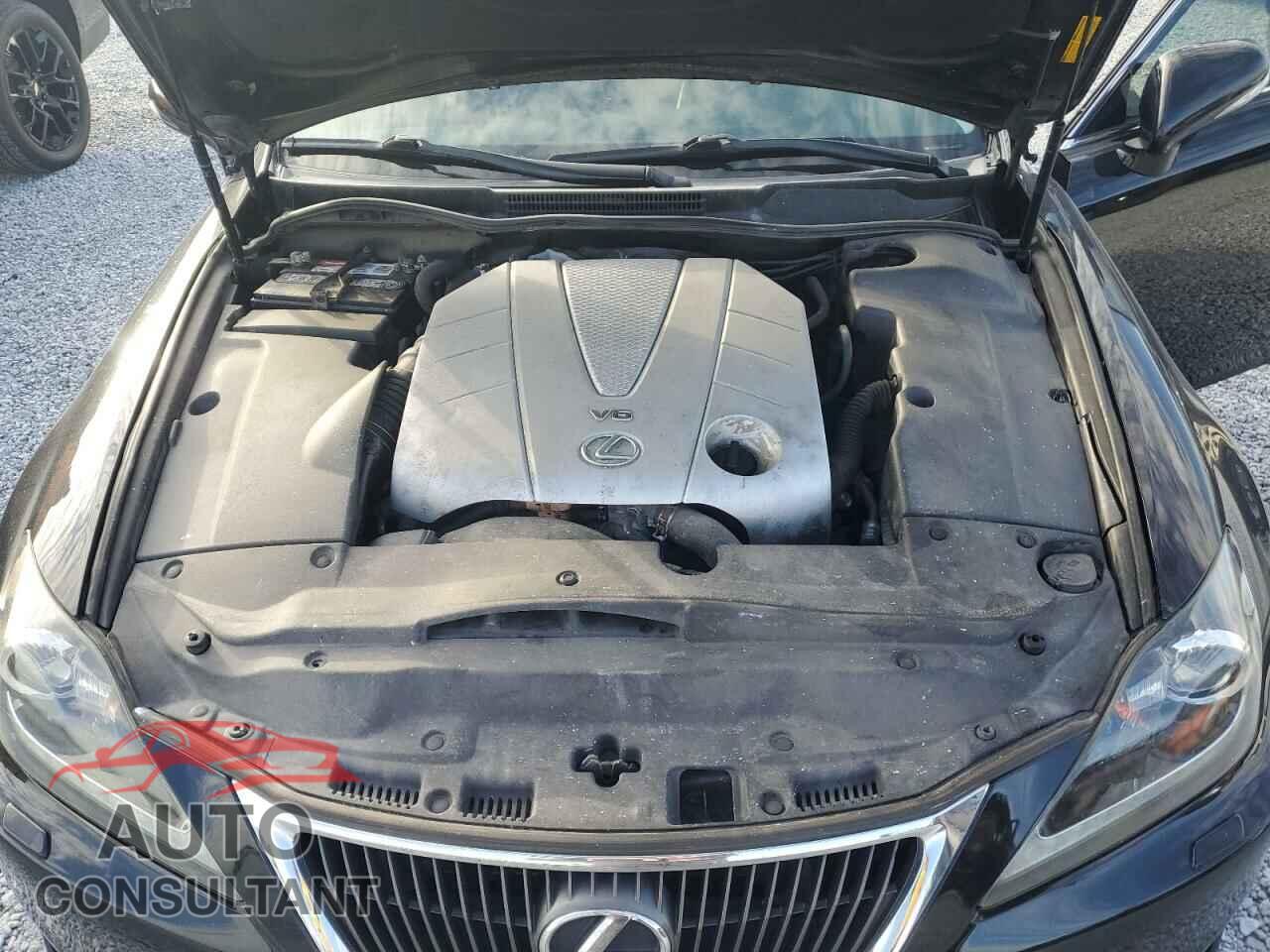 LEXUS IS 2012 - JTHCE5C24C5002347
