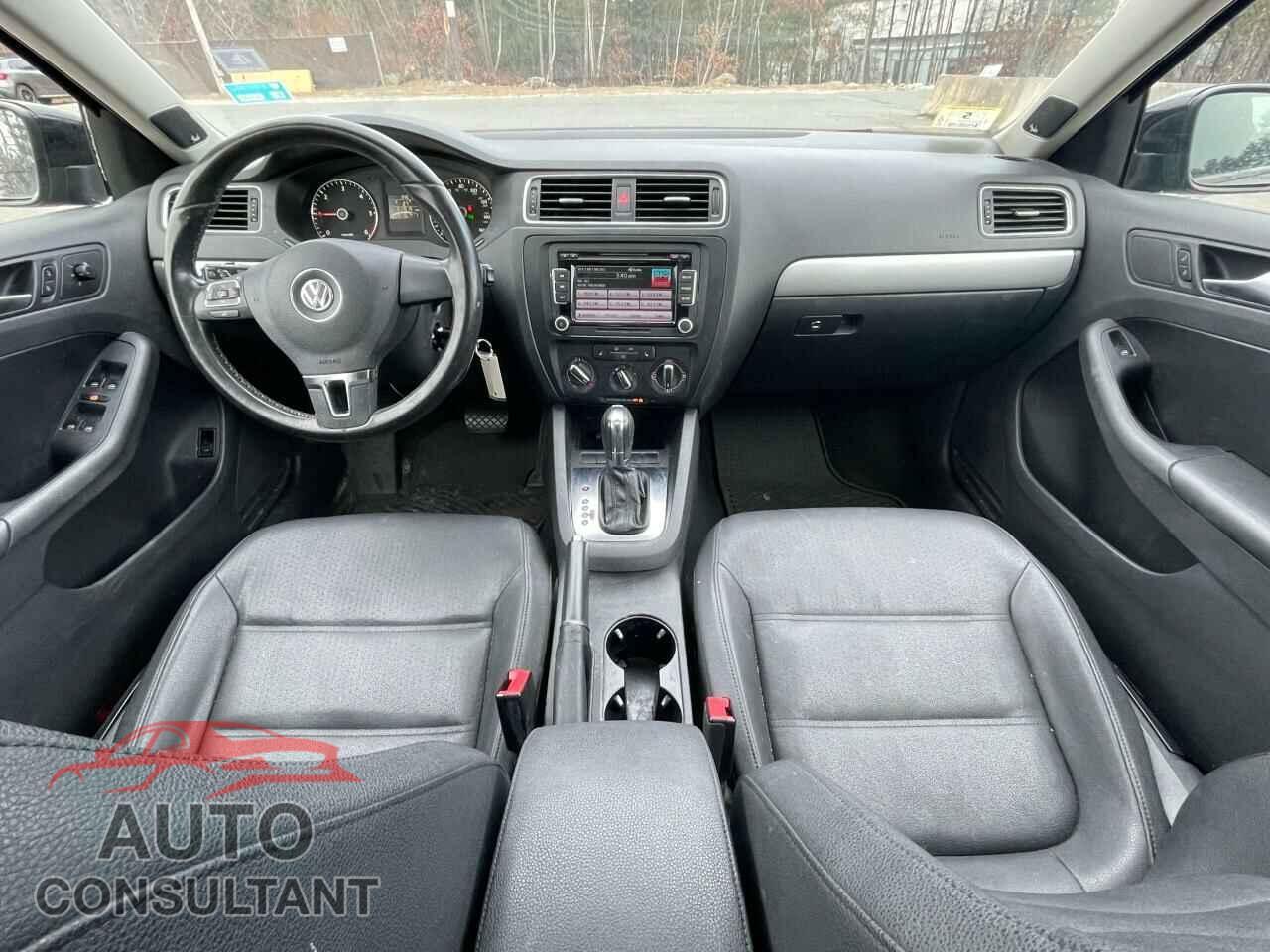 VOLKSWAGEN JETTA 2012 - 3VWLL7AJ6CM405881