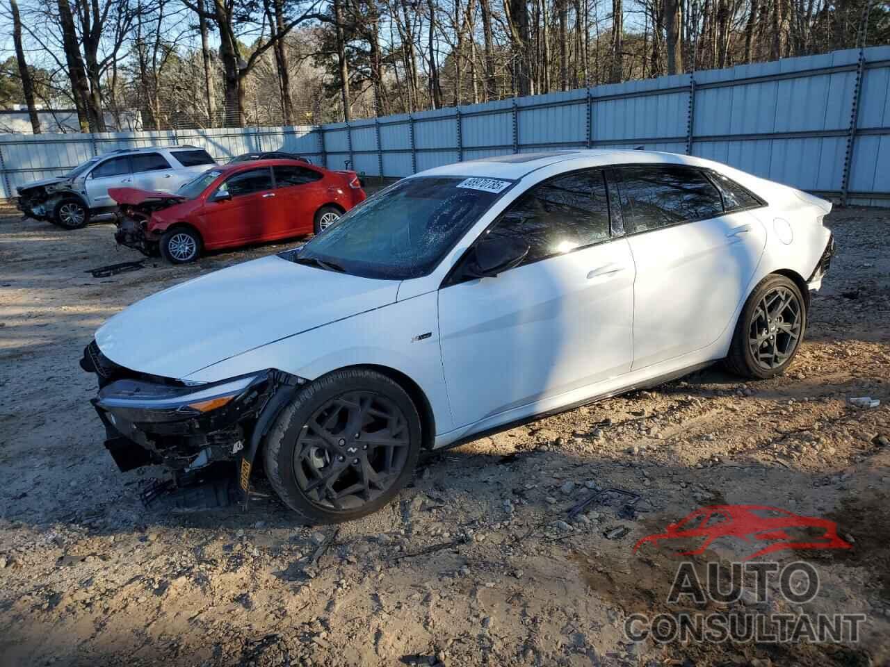 HYUNDAI ELANTRA 2024 - KMHLR4DF0RU812005