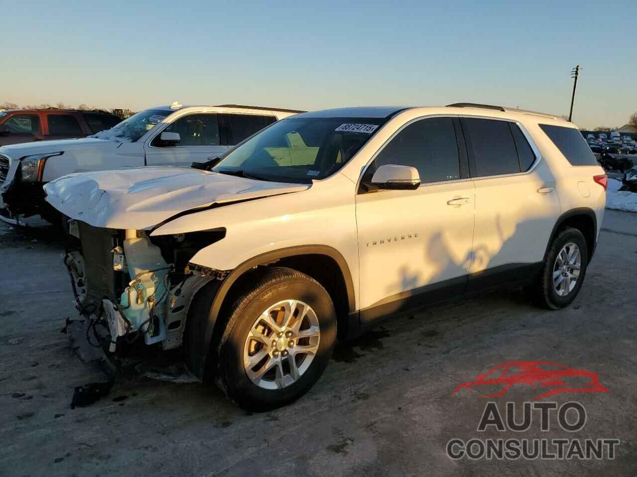 CHEVROLET TRAVERSE 2018 - 1GNERGKW9JJ136846