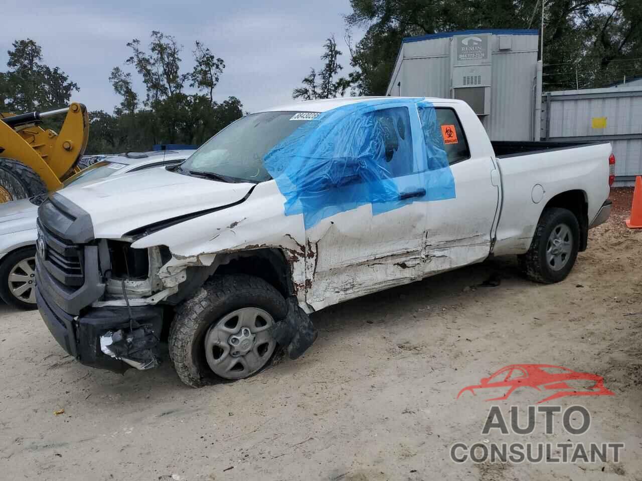 TOYOTA TUNDRA 2016 - 5TFUM5F11GX066934