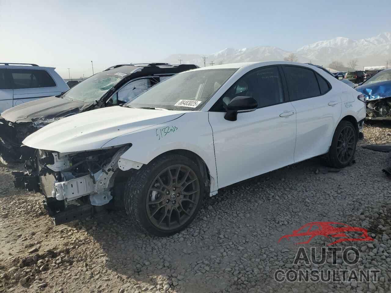 TOYOTA CAMRY 2023 - 4T1G11BK9PU080235