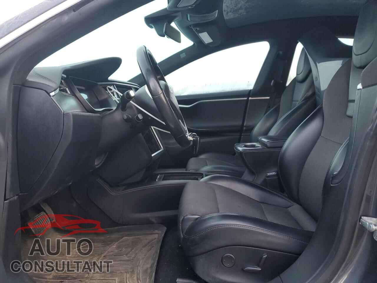 TESLA MODEL S 2017 - 5YJSA1E24HF214458