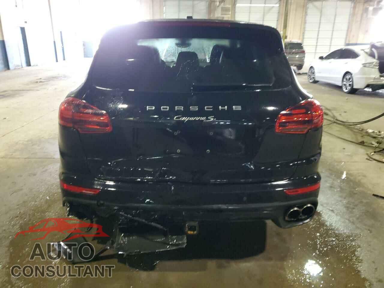 PORSCHE CAYENNE 2016 - WP1AB2A27GLA93956