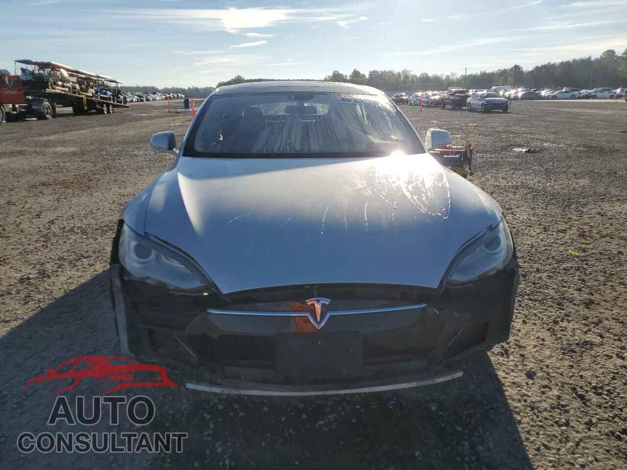 TESLA MODEL S 2013 - 5YJSA1DNXDFP04134