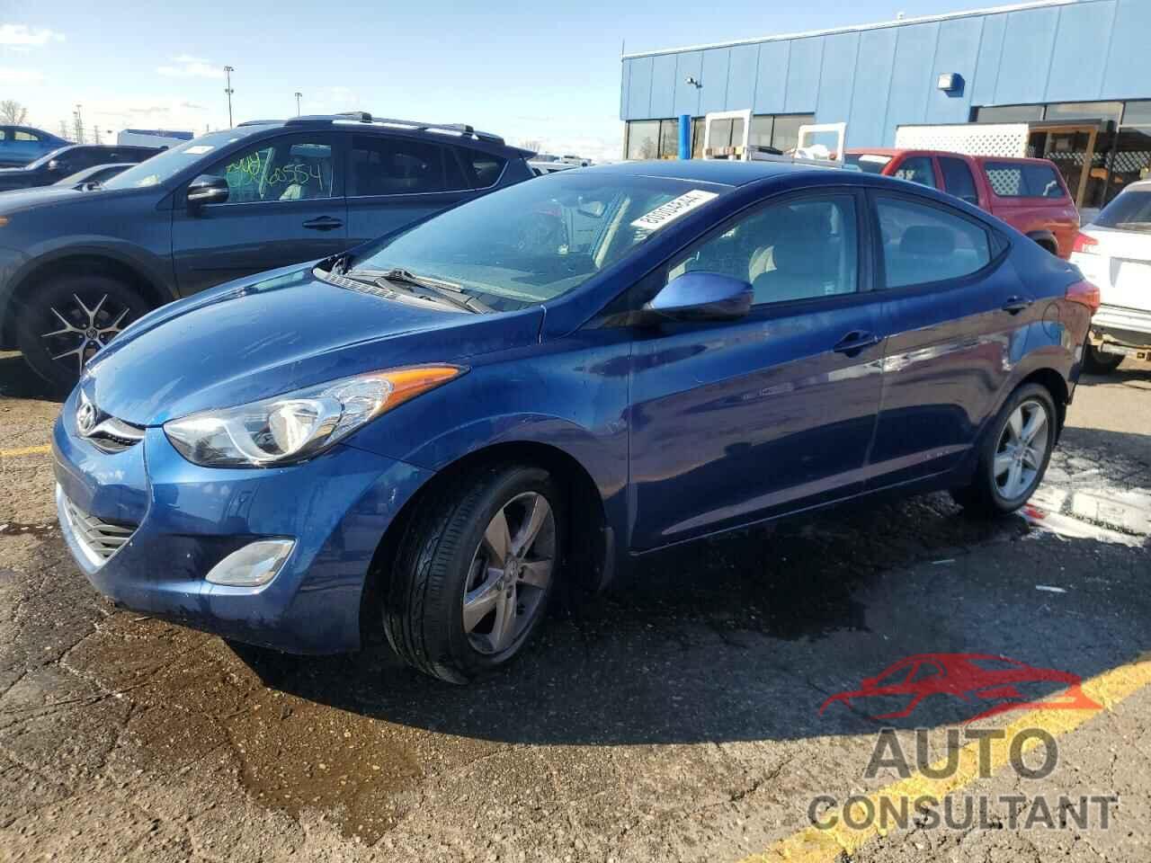 HYUNDAI ELANTRA 2013 - KMHDH4AE2DU812129
