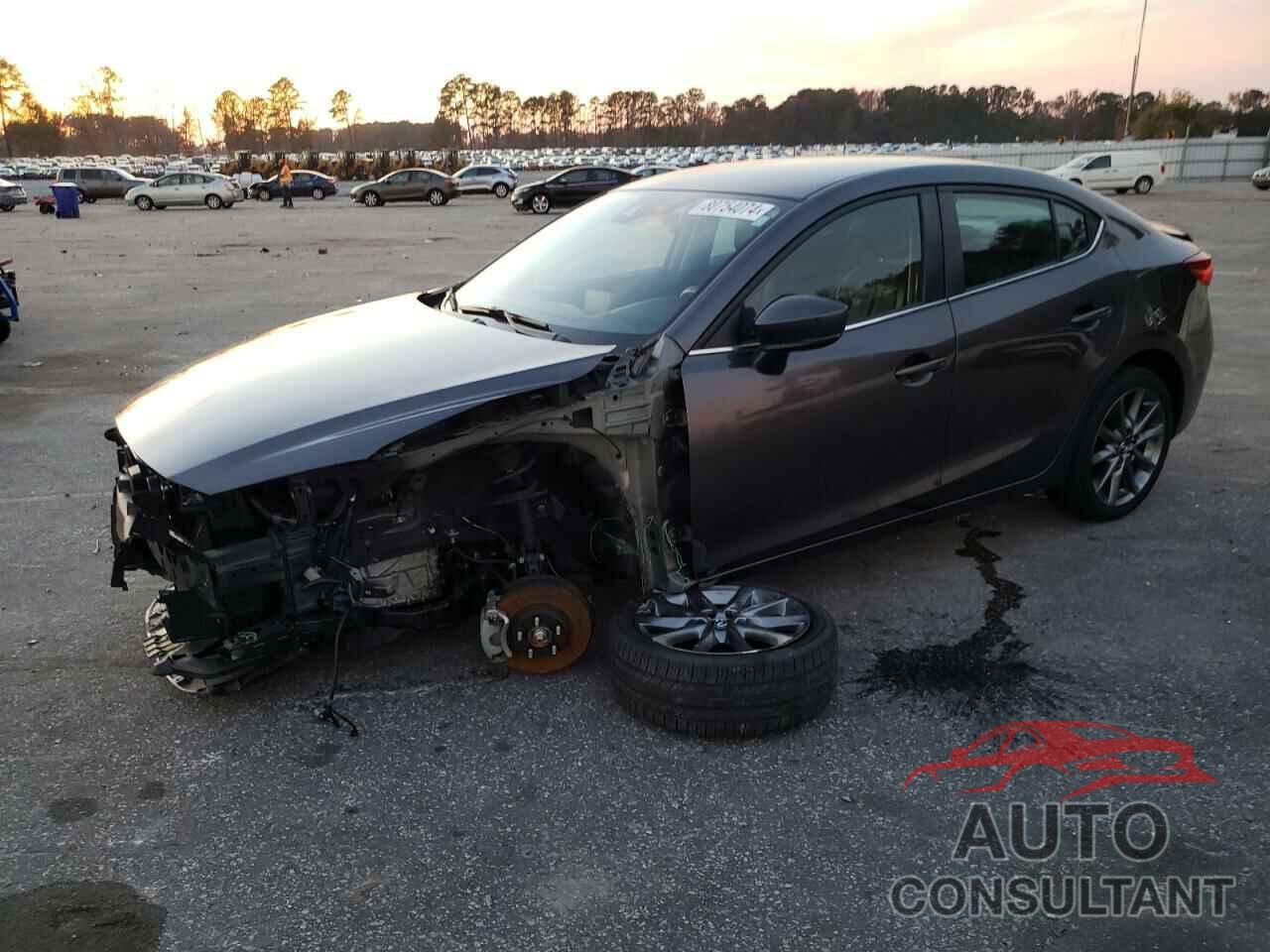 MAZDA 3 2018 - 3MZBN1V30JM274250