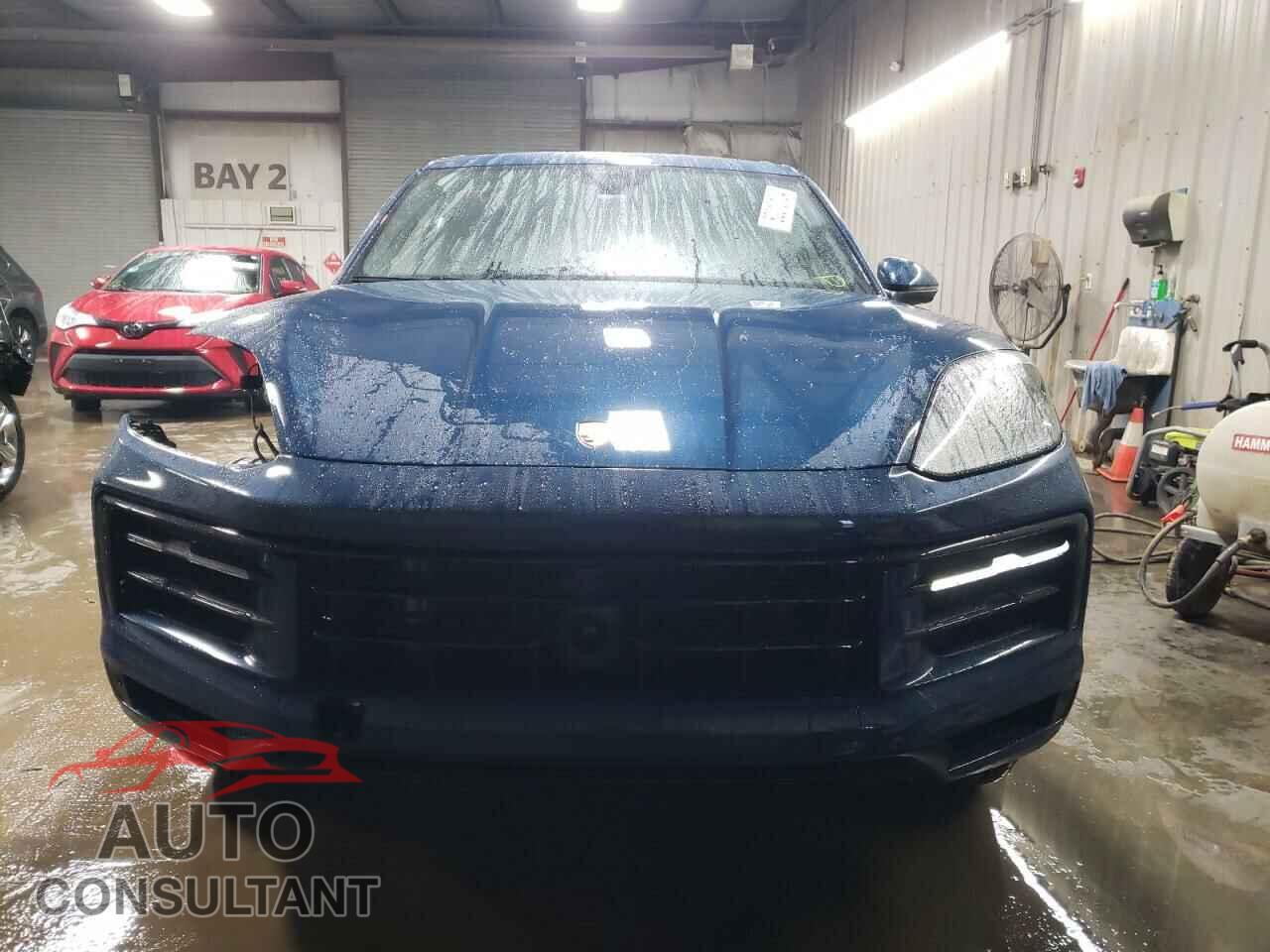 PORSCHE CAYENNE 2024 - WP1AA2AY1RDA13085