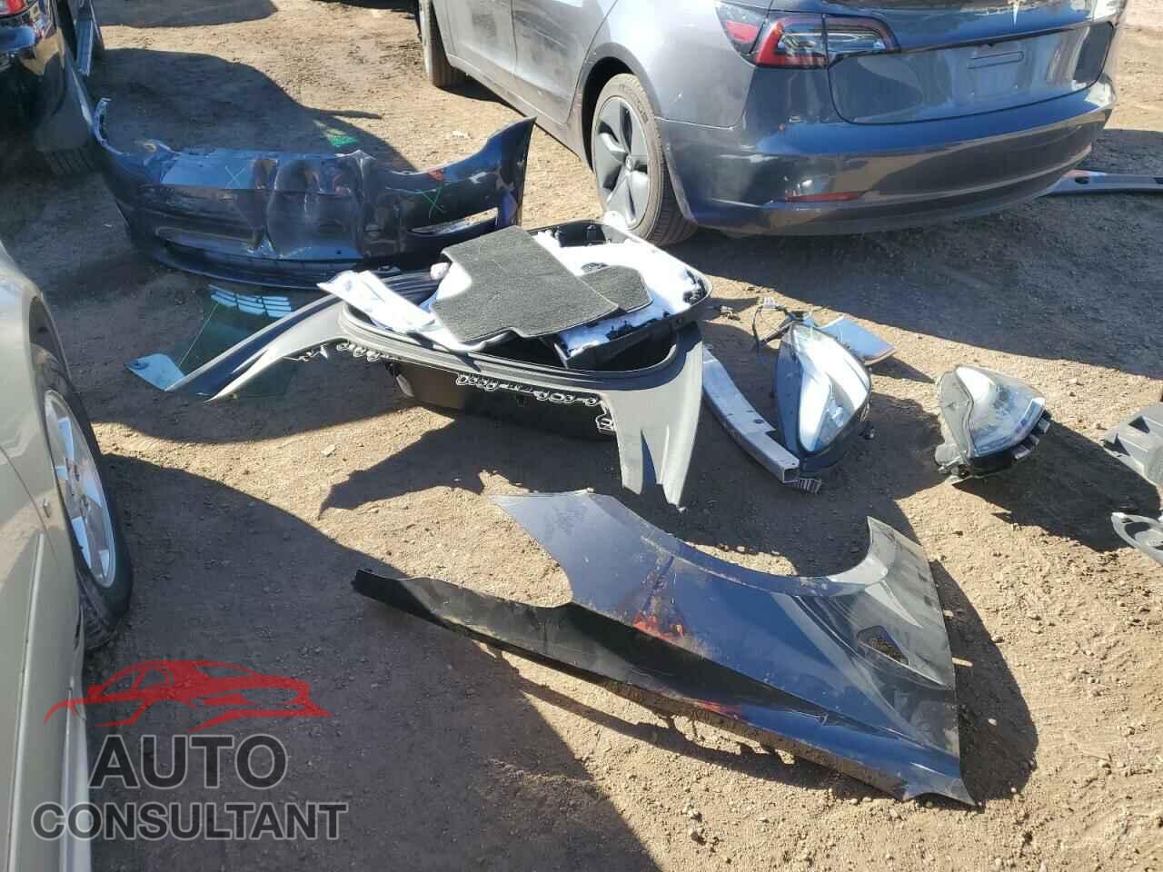 TESLA MODEL 3 2018 - 5YJ3E1EA5JF021614
