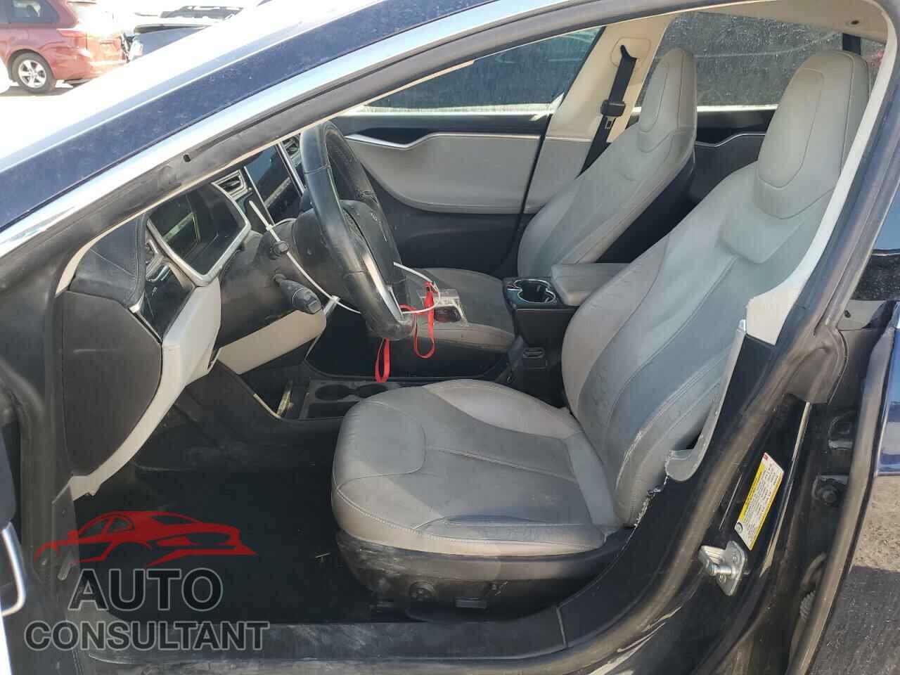 TESLA MODEL S 2013 - 5YJSA1CN9DFP05499