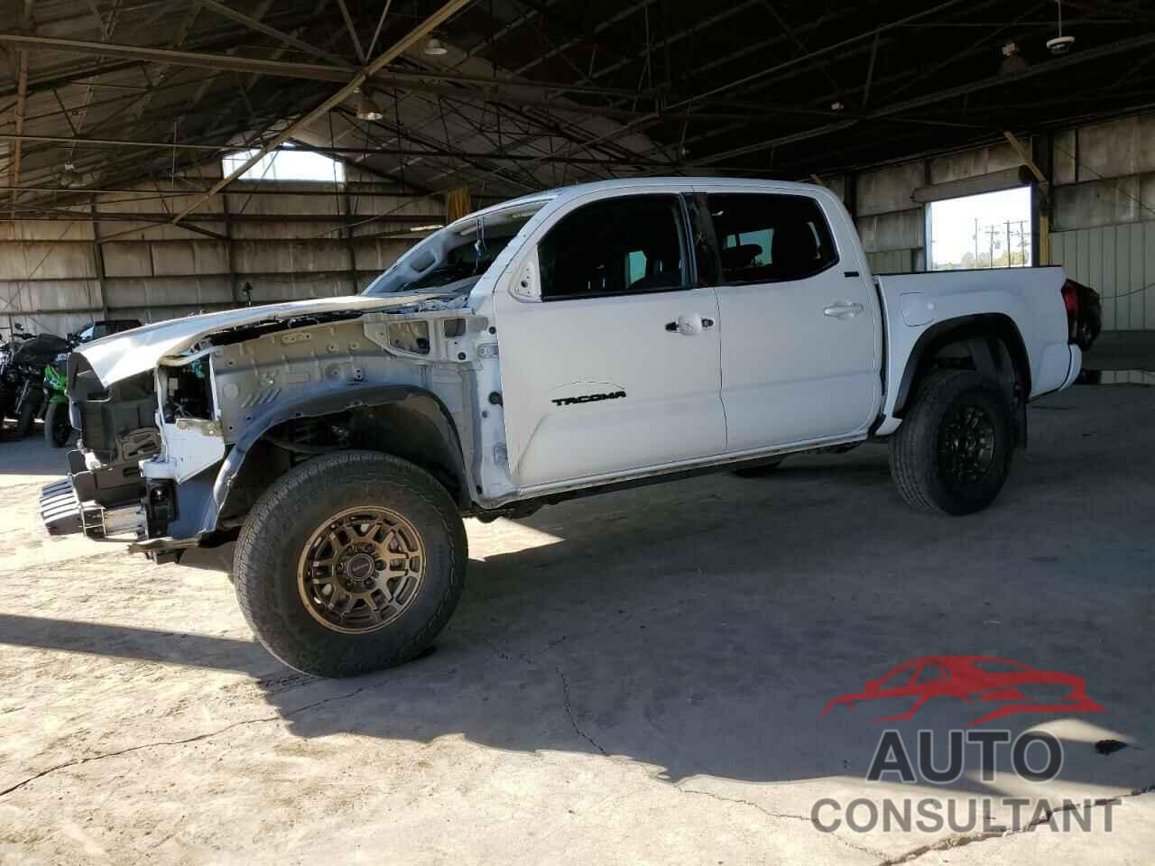 TOYOTA TACOMA 2023 - 3TMCZ5AN5PM549632