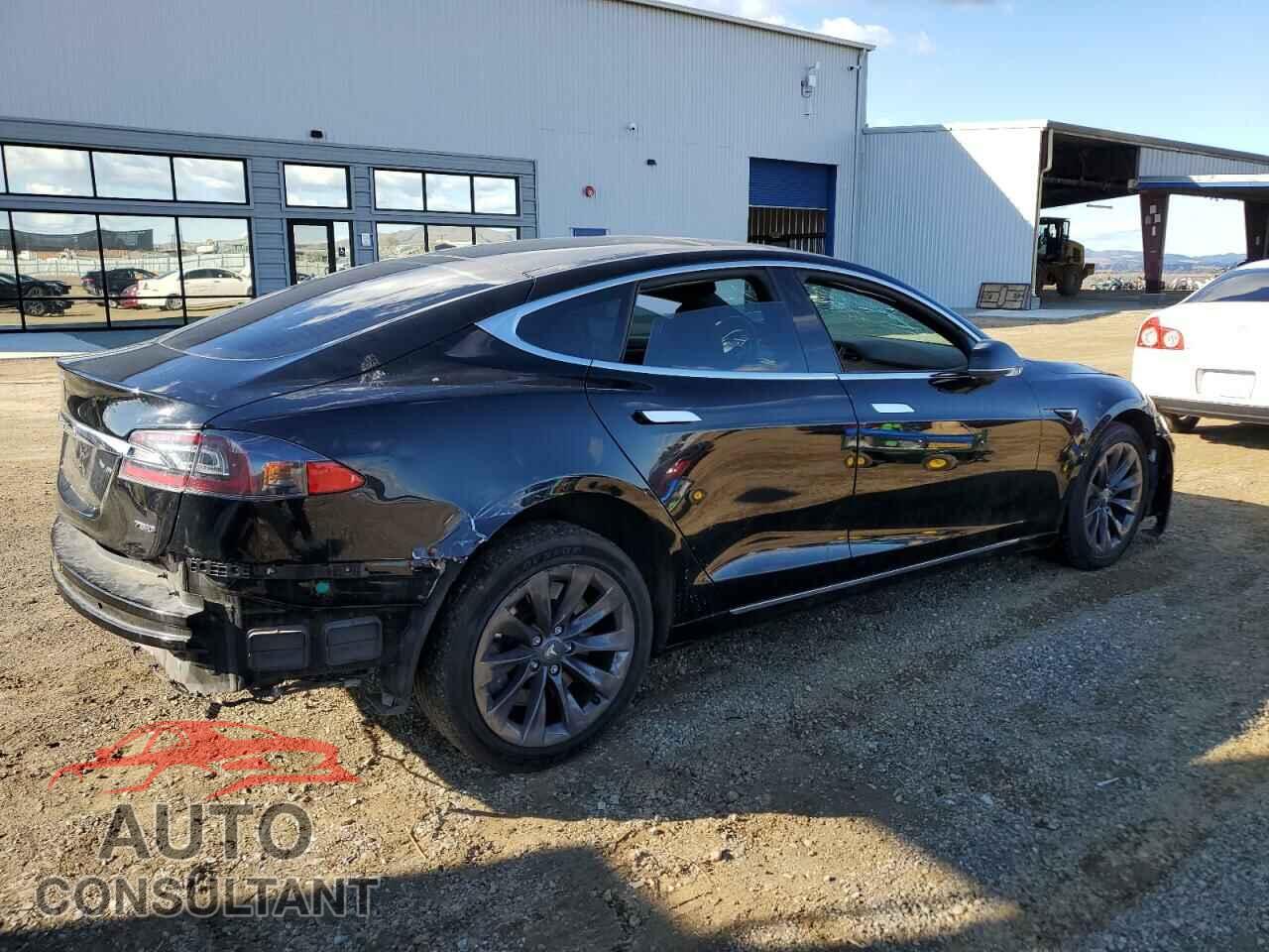 TESLA MODEL S 2018 - 5YJSA1E20JF262707