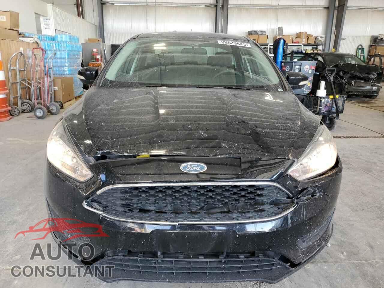 FORD FOCUS 2017 - 1FADP3F24HL288466