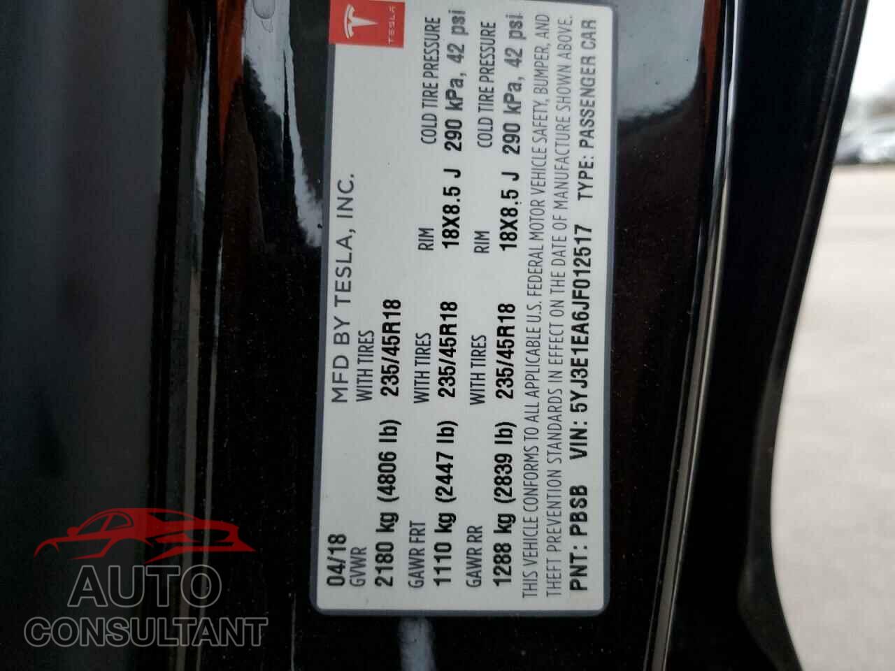 TESLA MODEL 3 2018 - 5YJ3E1EA6JF012517
