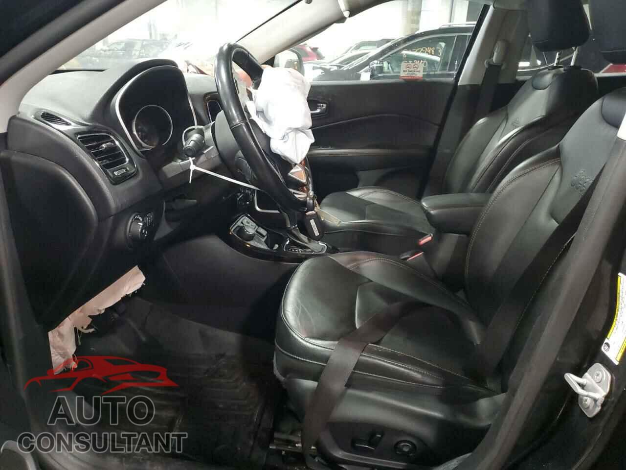 JEEP COMPASS 2020 - 3C4NJDCB0LT101277