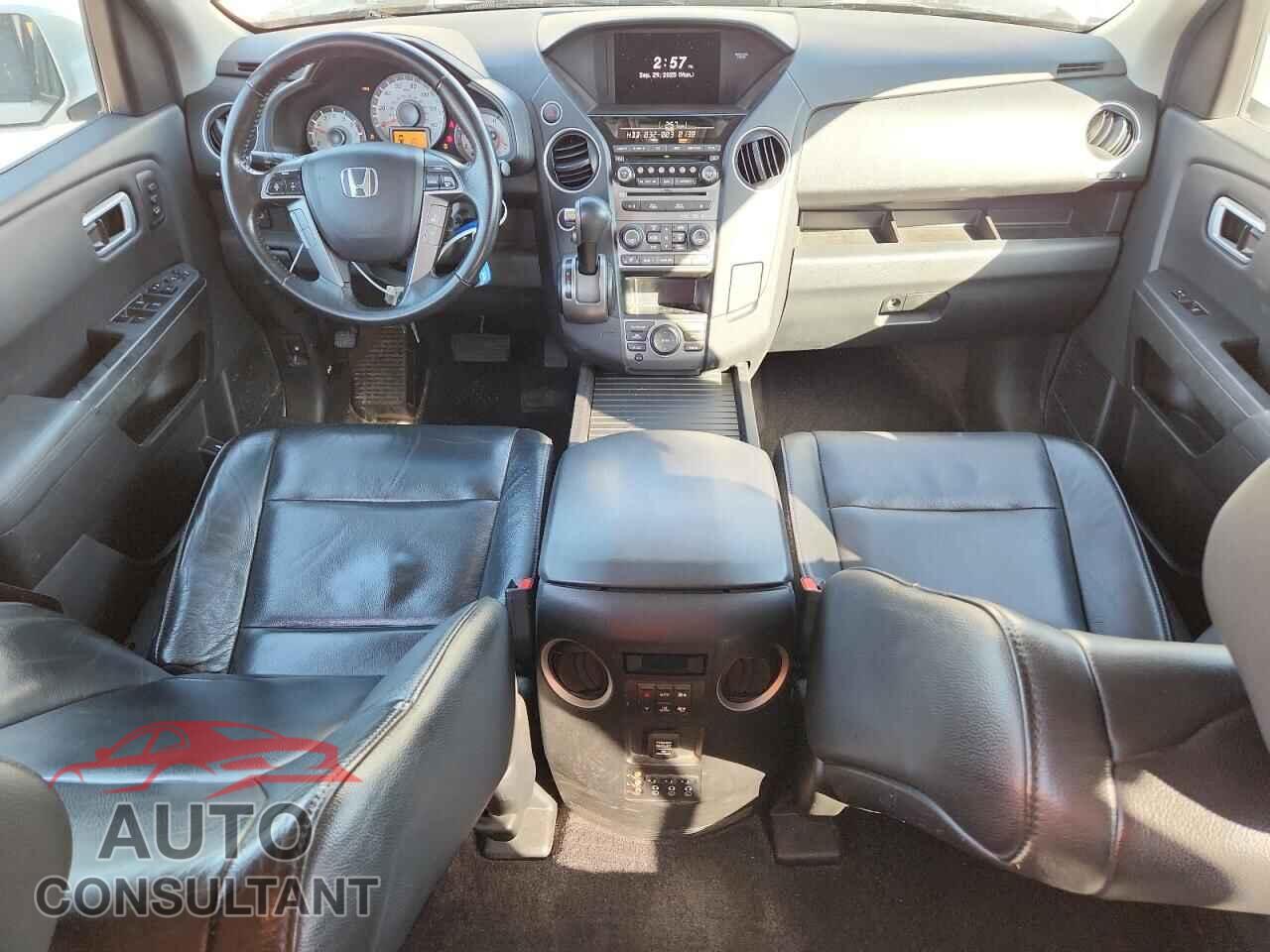 HONDA PILOT 2012 - 5FNYF4H98CB068449