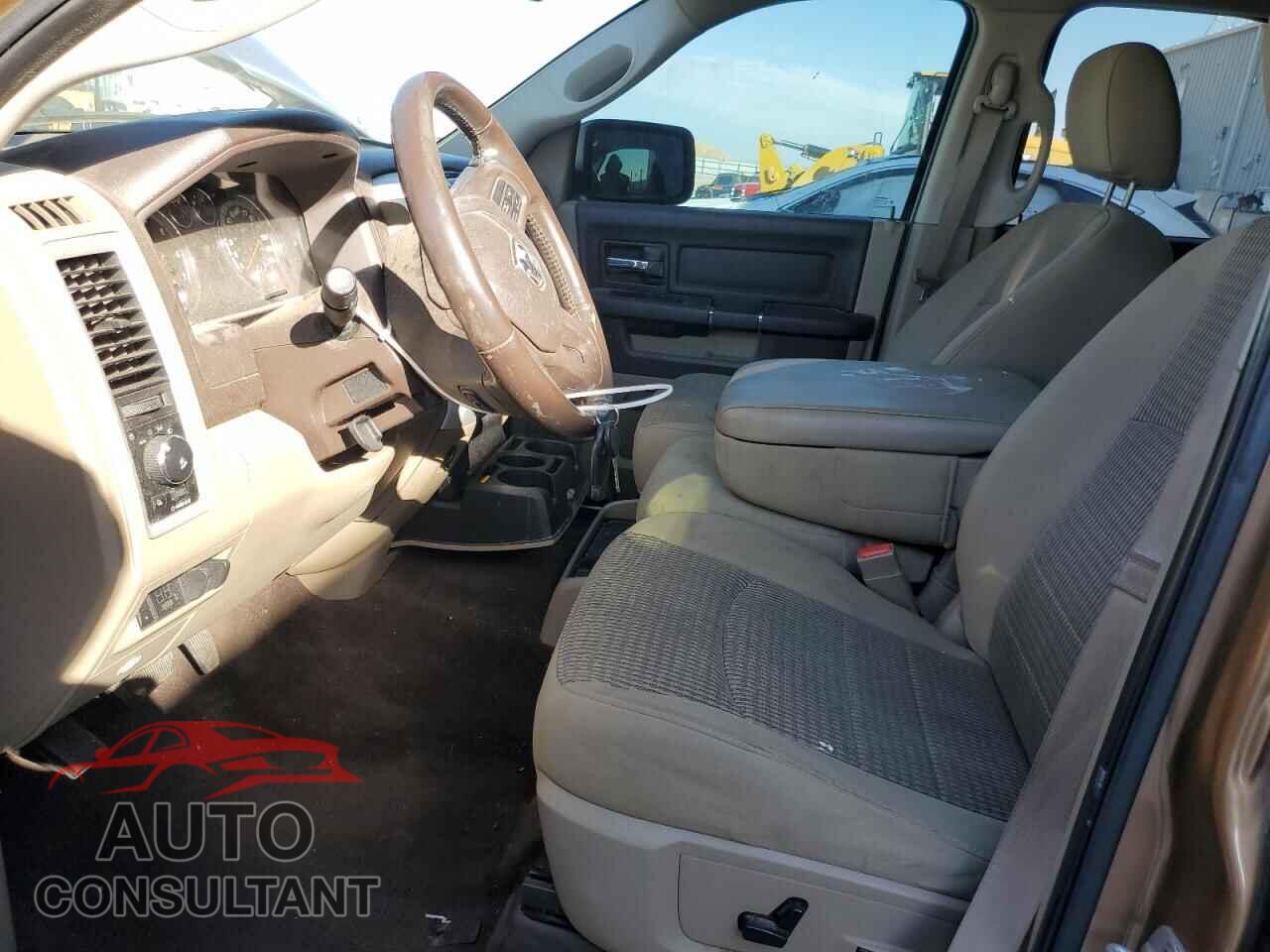 DODGE RAM 1500 2012 - 1C6RD7LT4CS148694