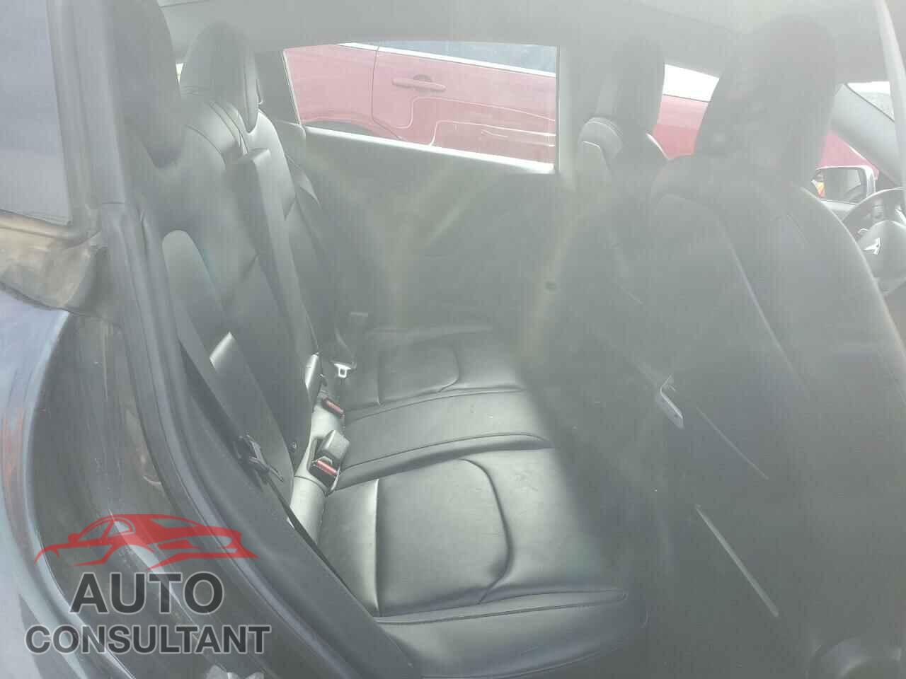TESLA MODEL 3 2018 - 5YJ3E1EA4JF017604