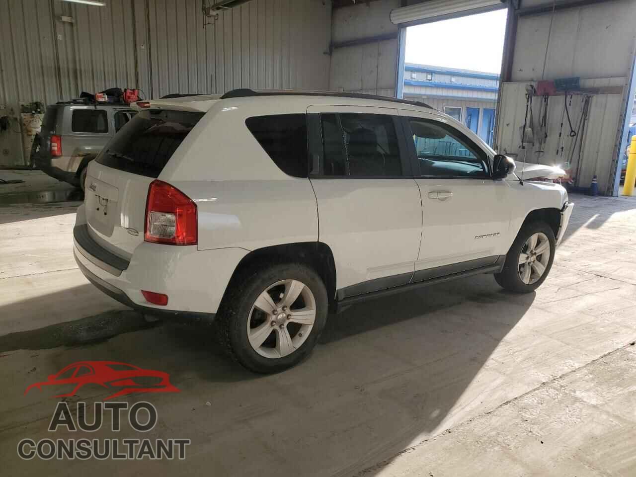 JEEP COMPASS 2011 - 1J4NF1FB0BD223440