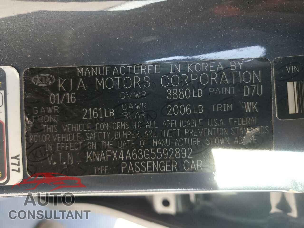 KIA FORTE 2016 - KNAFX4A63G5592892
