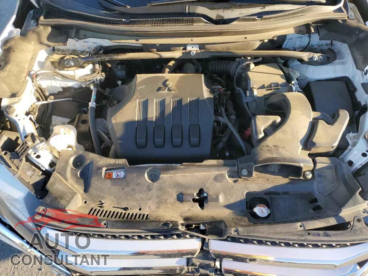 MITSUBISHI ECLIPSE 2018 - JA4AT5AA7JZ038090