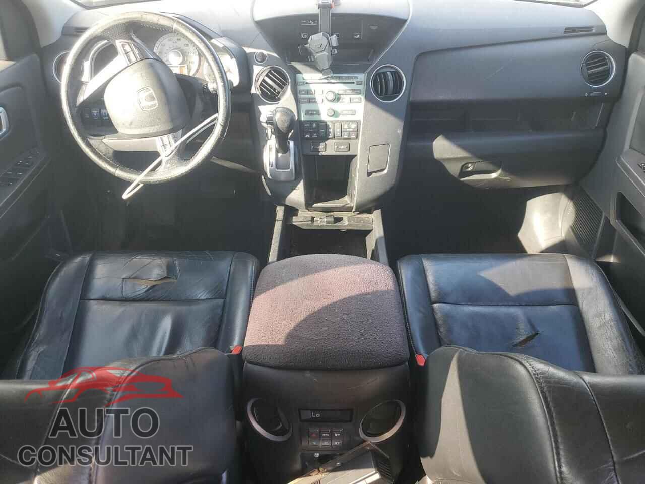 HONDA PILOT 2009 - 5FNYF38529B021806