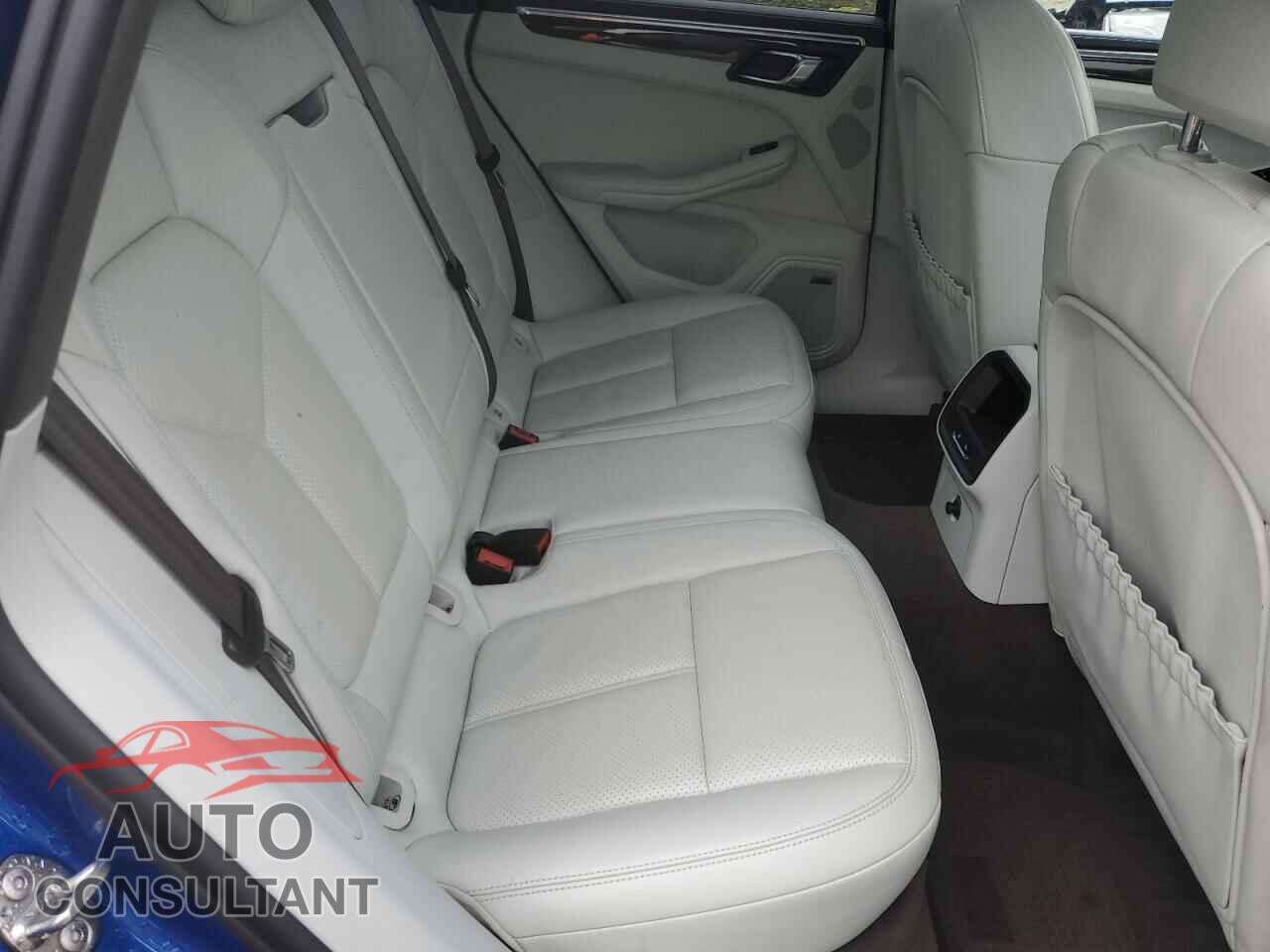 PORSCHE MACAN 2015 - WP1AB2A55FLB66654