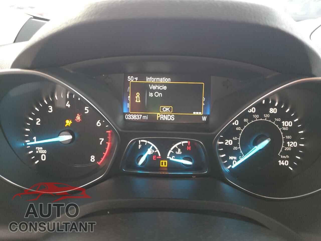 FORD ESCAPE 2019 - 1FMCU0F77KUB05843