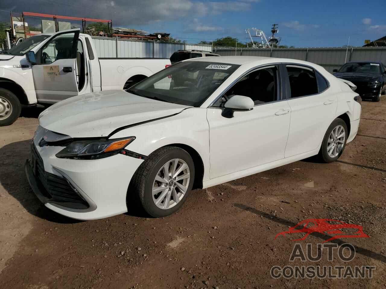 TOYOTA CAMRY 2021 - 4T1C11AK9MU611963