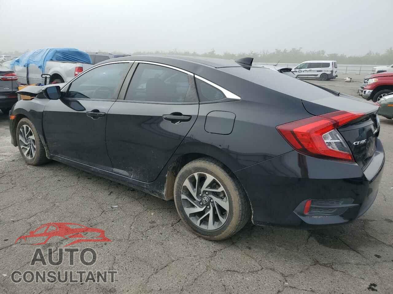HONDA CIVIC 2018 - 2HGFC2F77JH596191