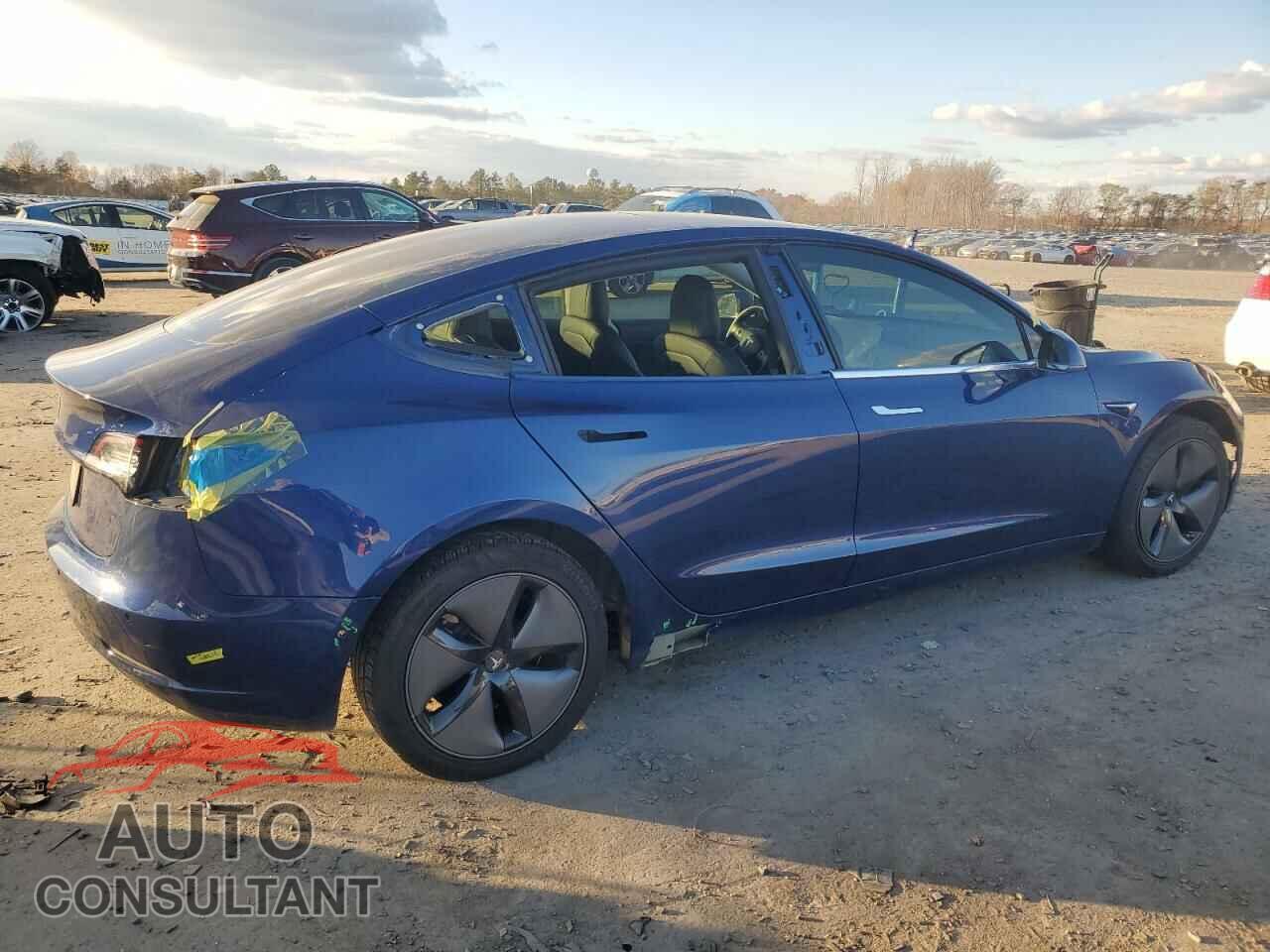 TESLA MODEL 3 2019 - 5YJ3E1EA1KF400806