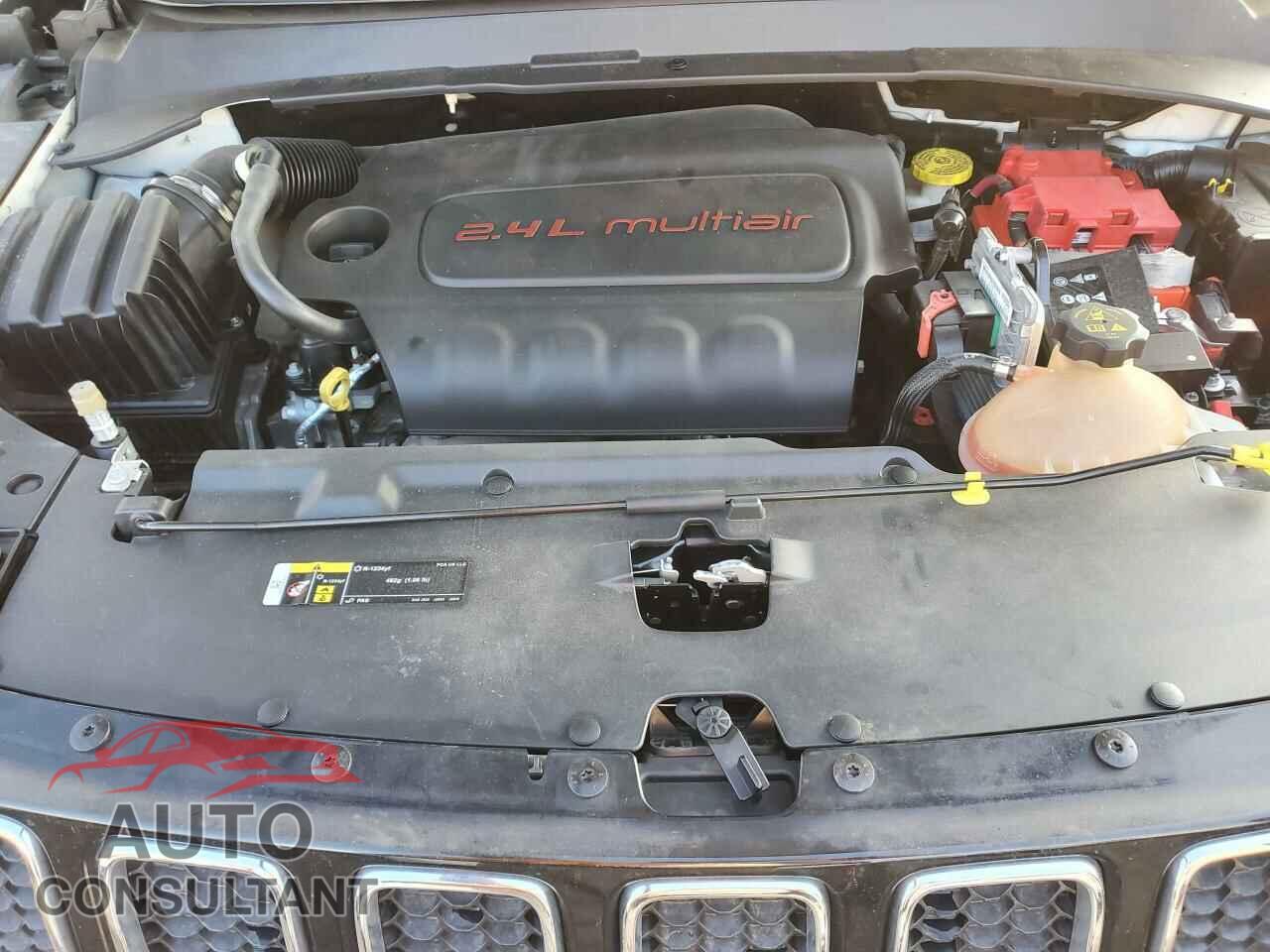 JEEP COMPASS 2019 - 3C4NJCCB7KT772650