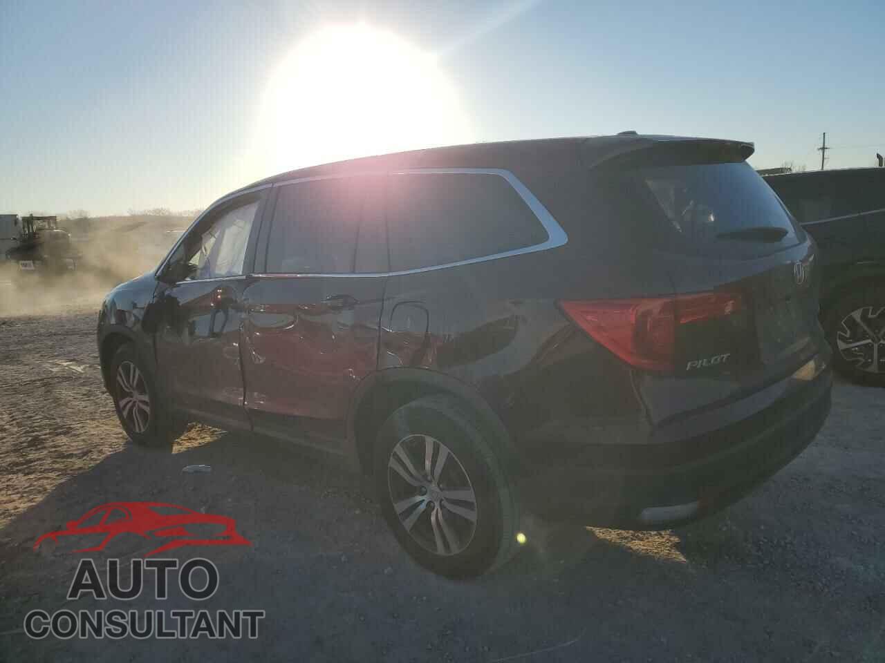 HONDA PILOT 2017 - 5FNYF6H52HB084386