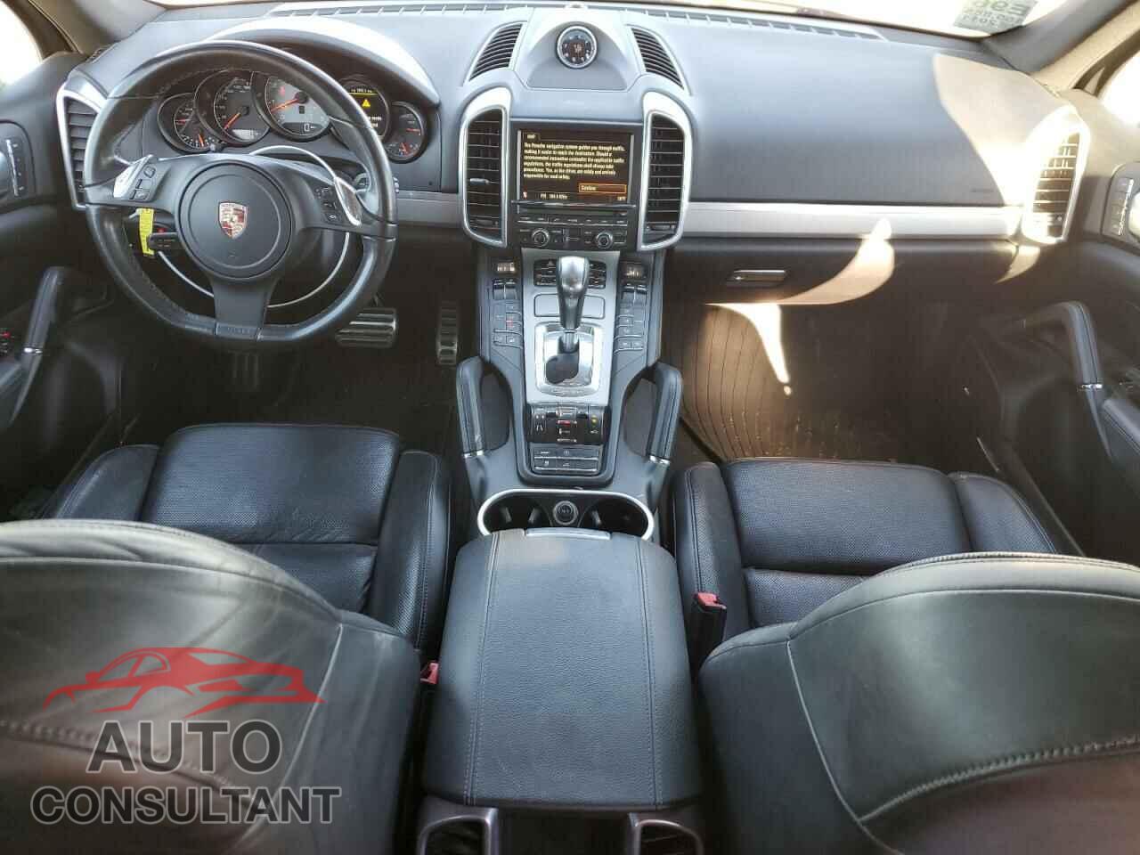 PORSCHE CAYENNE 2011 - WP1AB2A27BLA52302