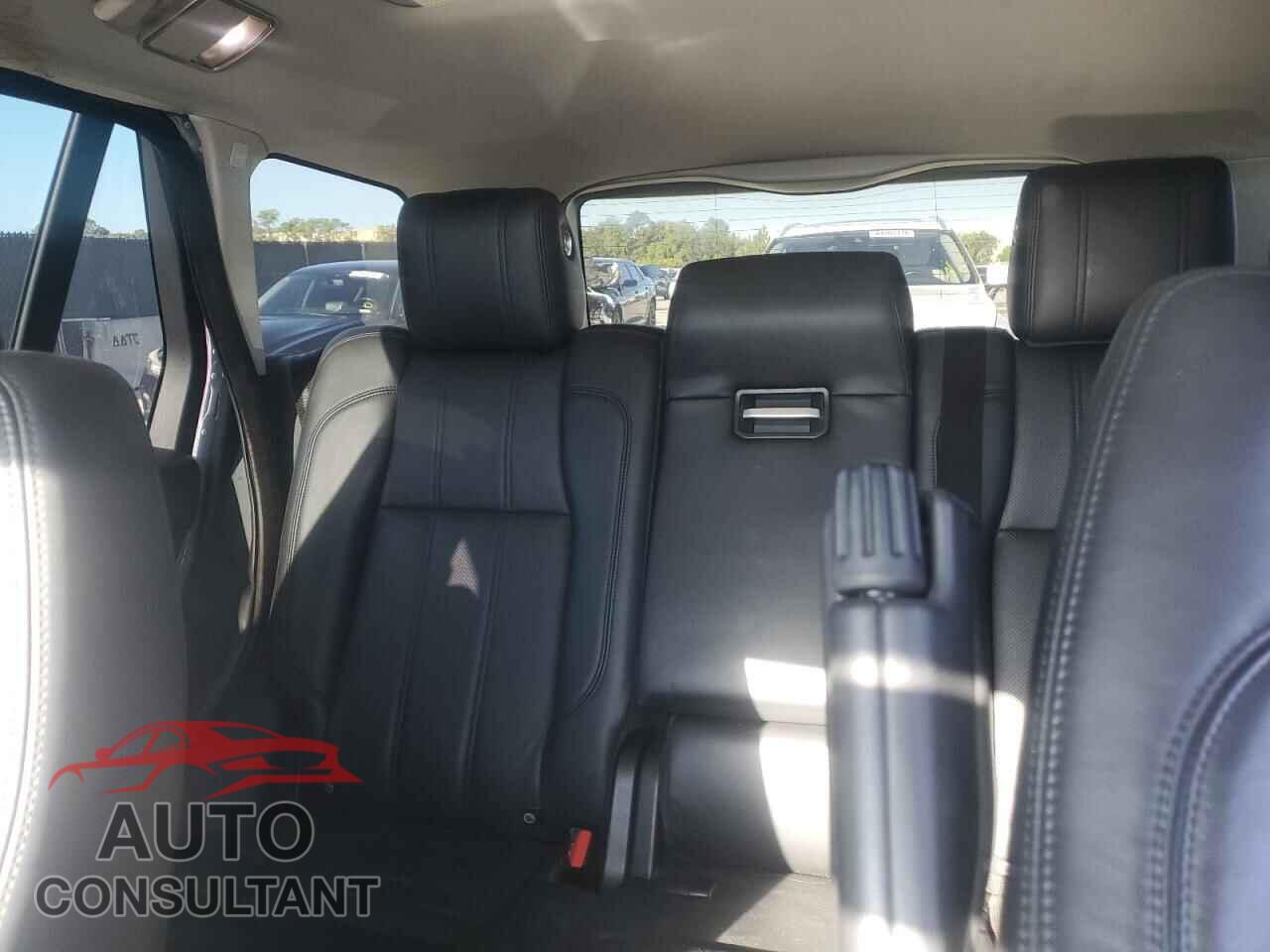 LAND ROVER RANGEROVER 2015 - SALGS2VF7FA210267