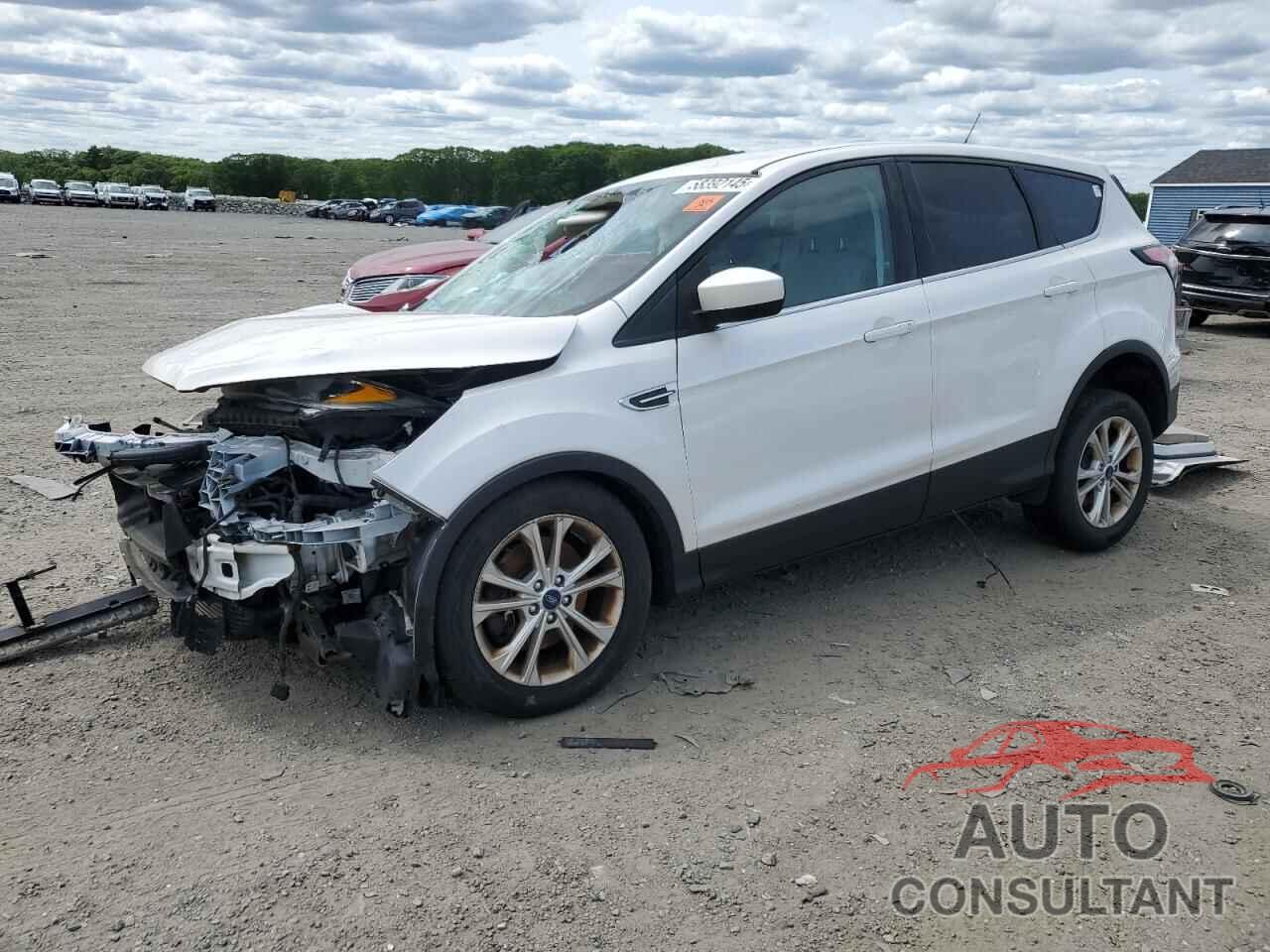 FORD ESCAPE 2017 - 1FMCU9G91HUB70796