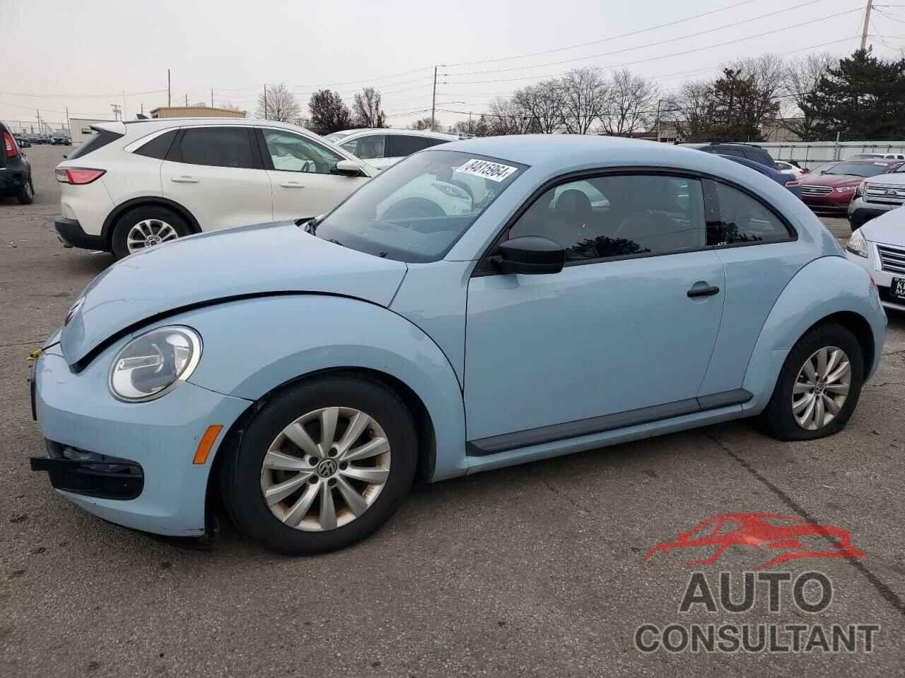 VOLKSWAGEN BEETLE 2015 - 3VWF17AT7FM639813