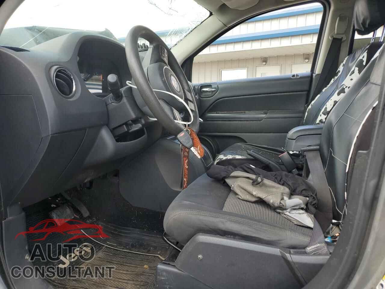 JEEP COMPASS 2012 - 1C4NJCBA4CD660906
