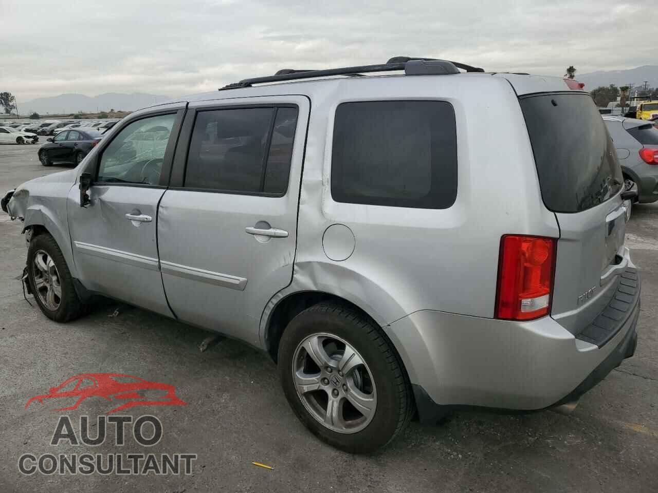HONDA PILOT 2012 - 5FNYF3H55CB017675