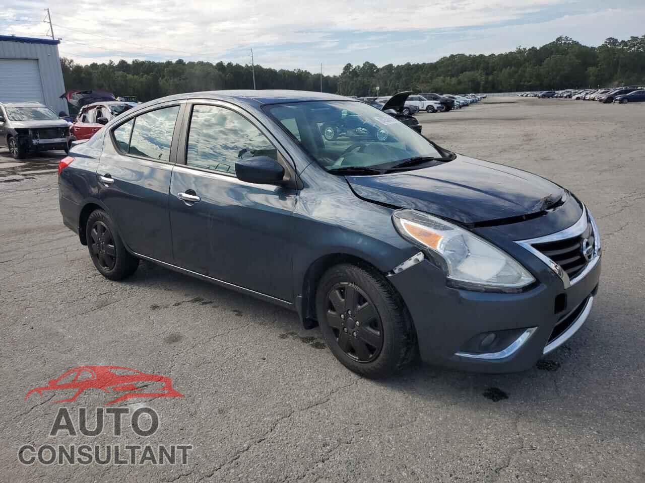NISSAN VERSA 2015 - 3N1CN7AP2FL819464