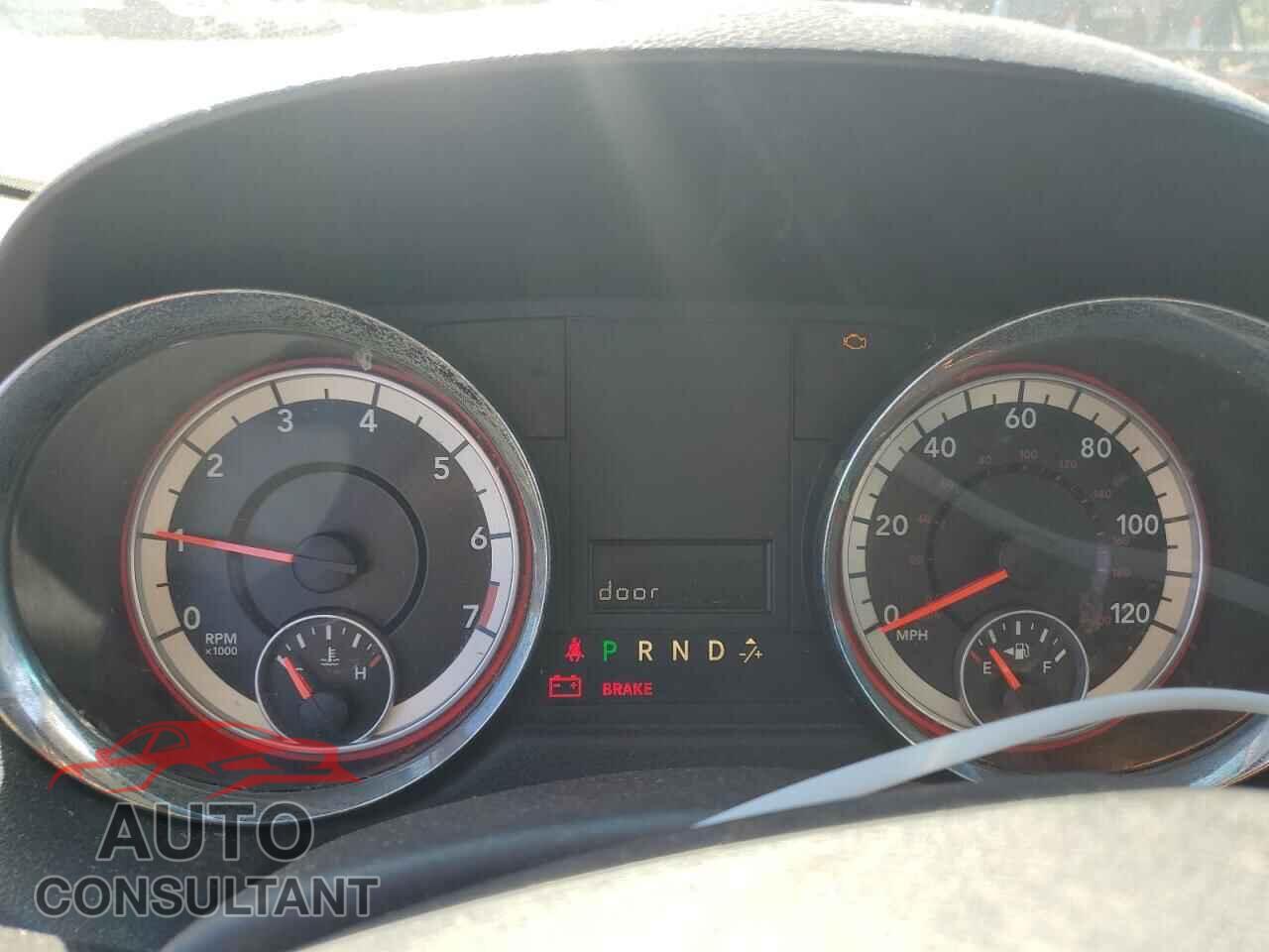 DODGE CARAVAN 2013 - 2C4RDGBG7DR796448