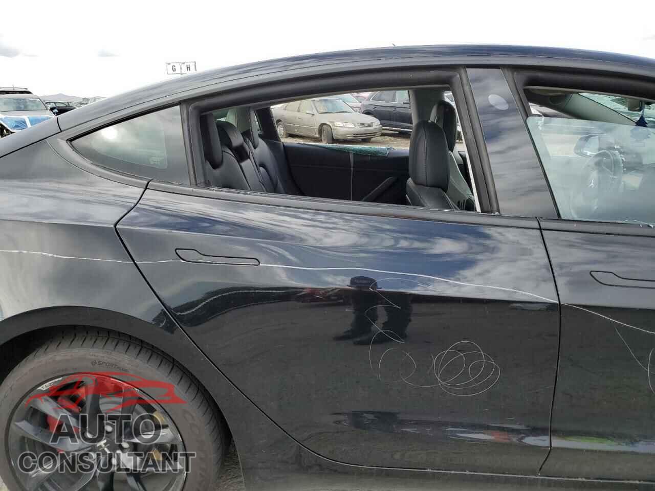 TESLA MODEL 3 2018 - 5YJ3E1EA5JF172663