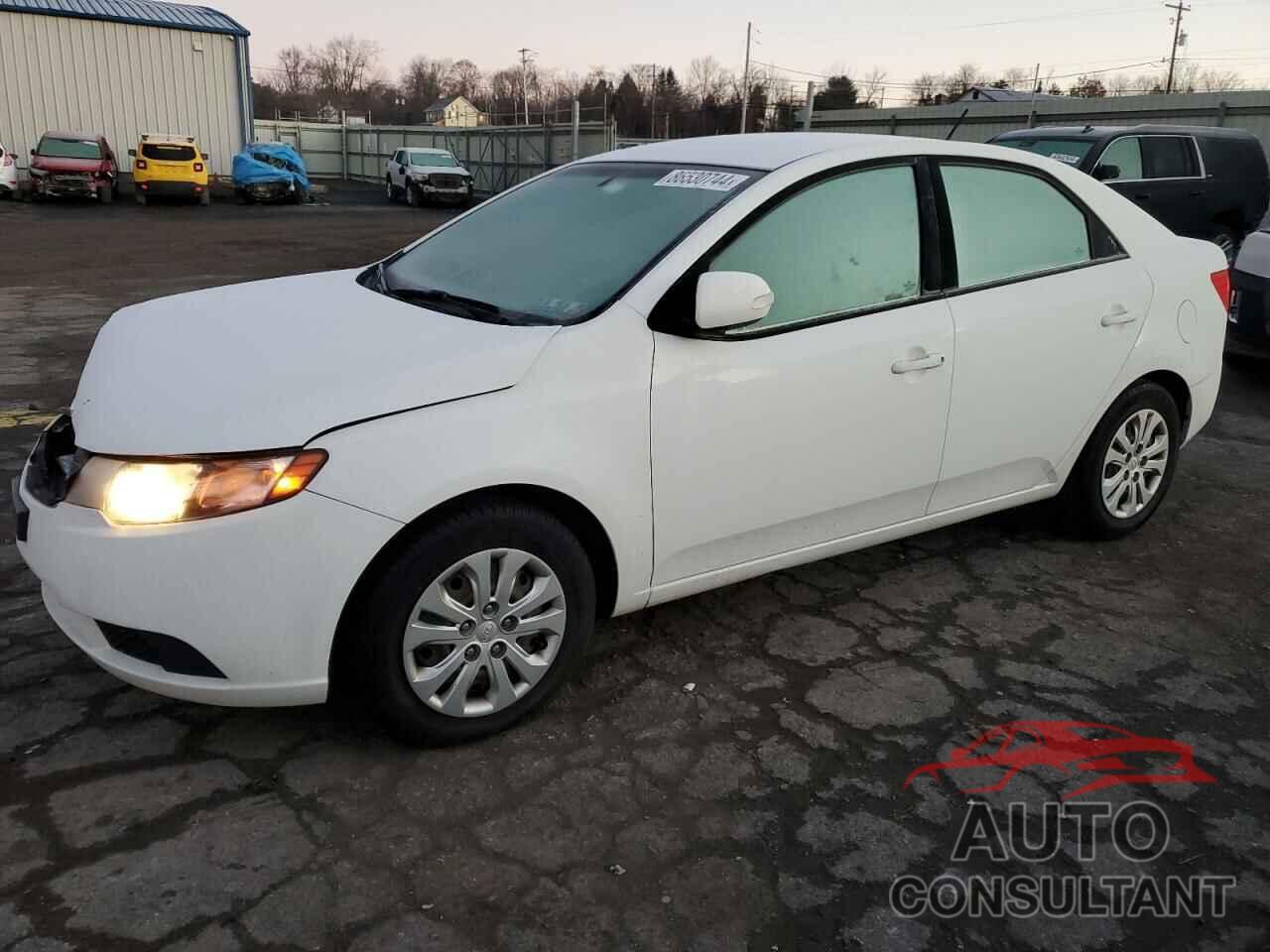 KIA FORTE 2010 - KNAFU4A2XA5233083