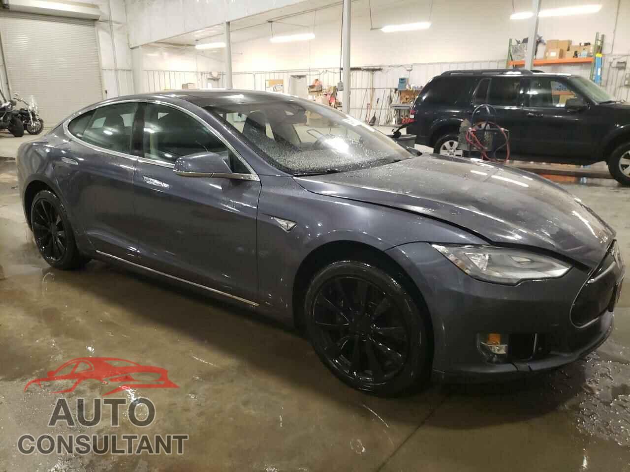 TESLA MODEL S 2014 - 5YJSA1H24EFP65478